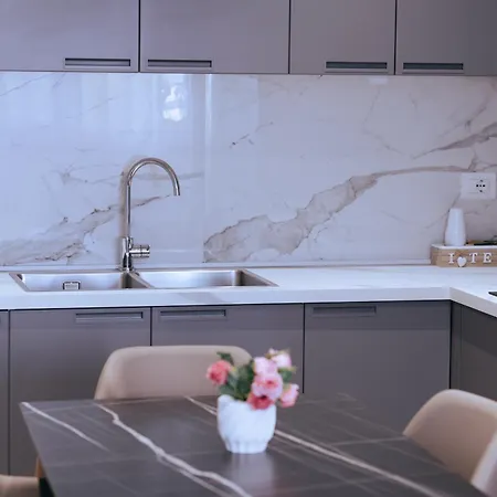Argoldoro Bllok Apartment *