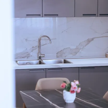 Argoldoro Bllok Tiran