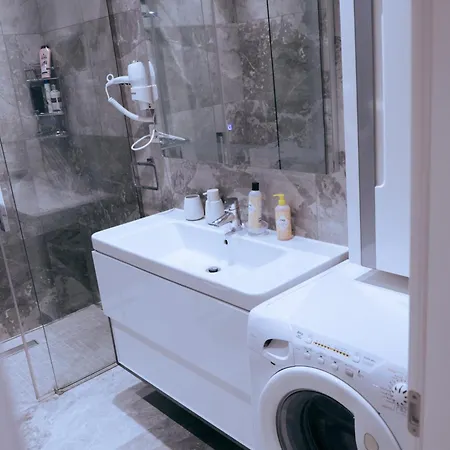 Argoldoro Bllok Apartment
